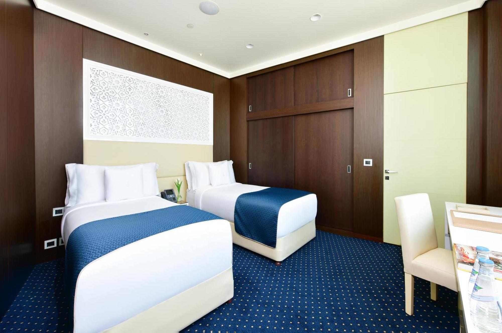 Отель The Torch Doha Al Rayyan Экстерьер фото