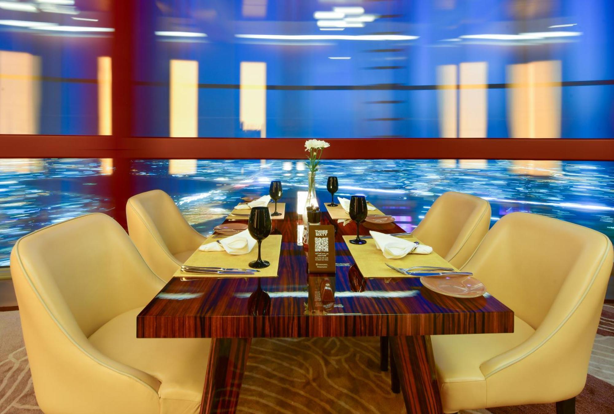 Отель The Torch Doha Al Rayyan Экстерьер фото